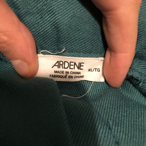 Green shirt skirt with zipper on the side - Picture 2 of 2